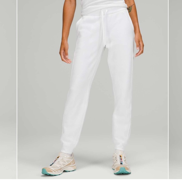 lululemon athletica White high rise scuba jogger fleece 28in size 10 - Picture 1 of 6